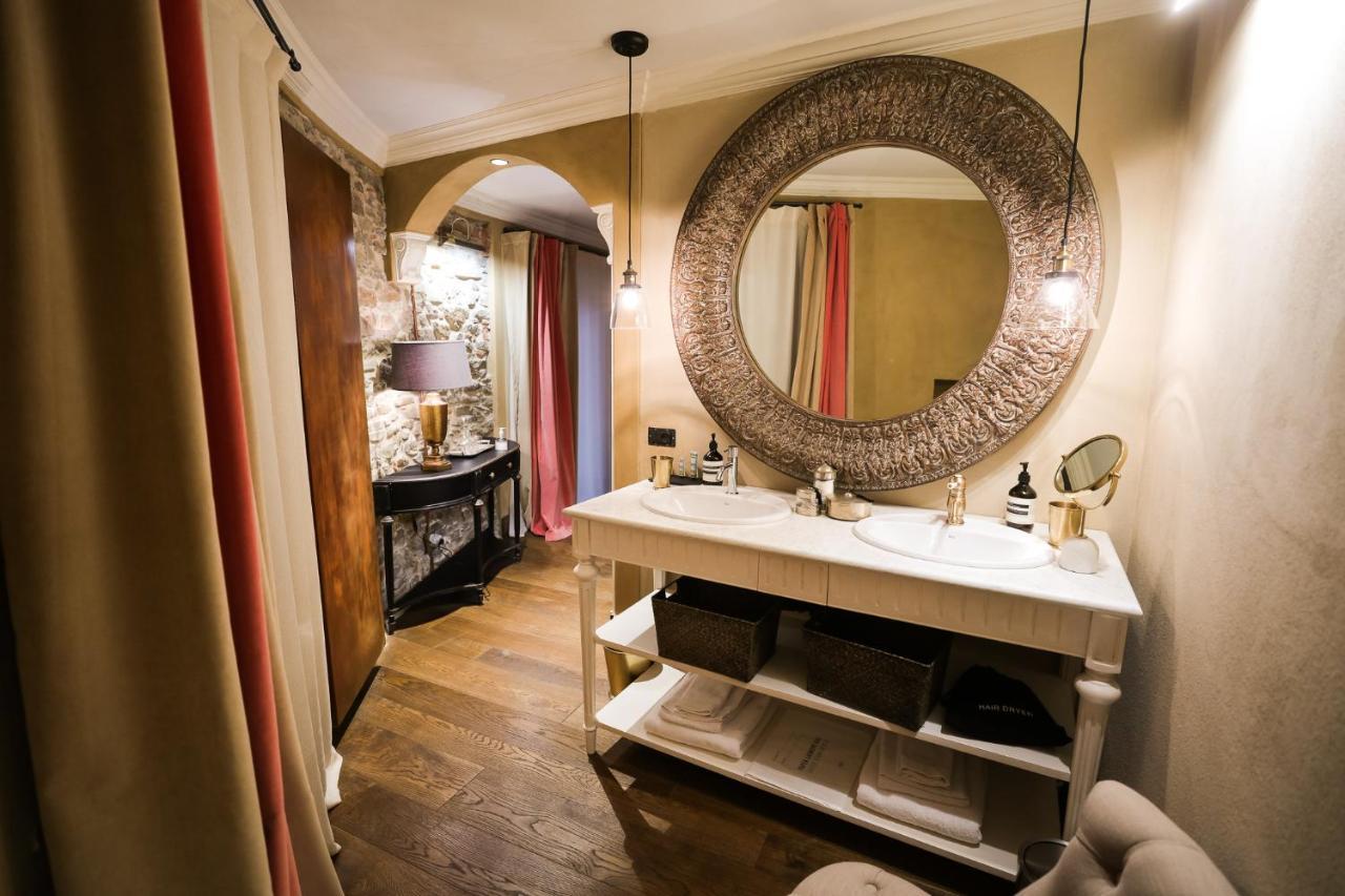 Bossolasco La Piazzetta Degli Artisti - Boutique B&B מראה חיצוני תמונה